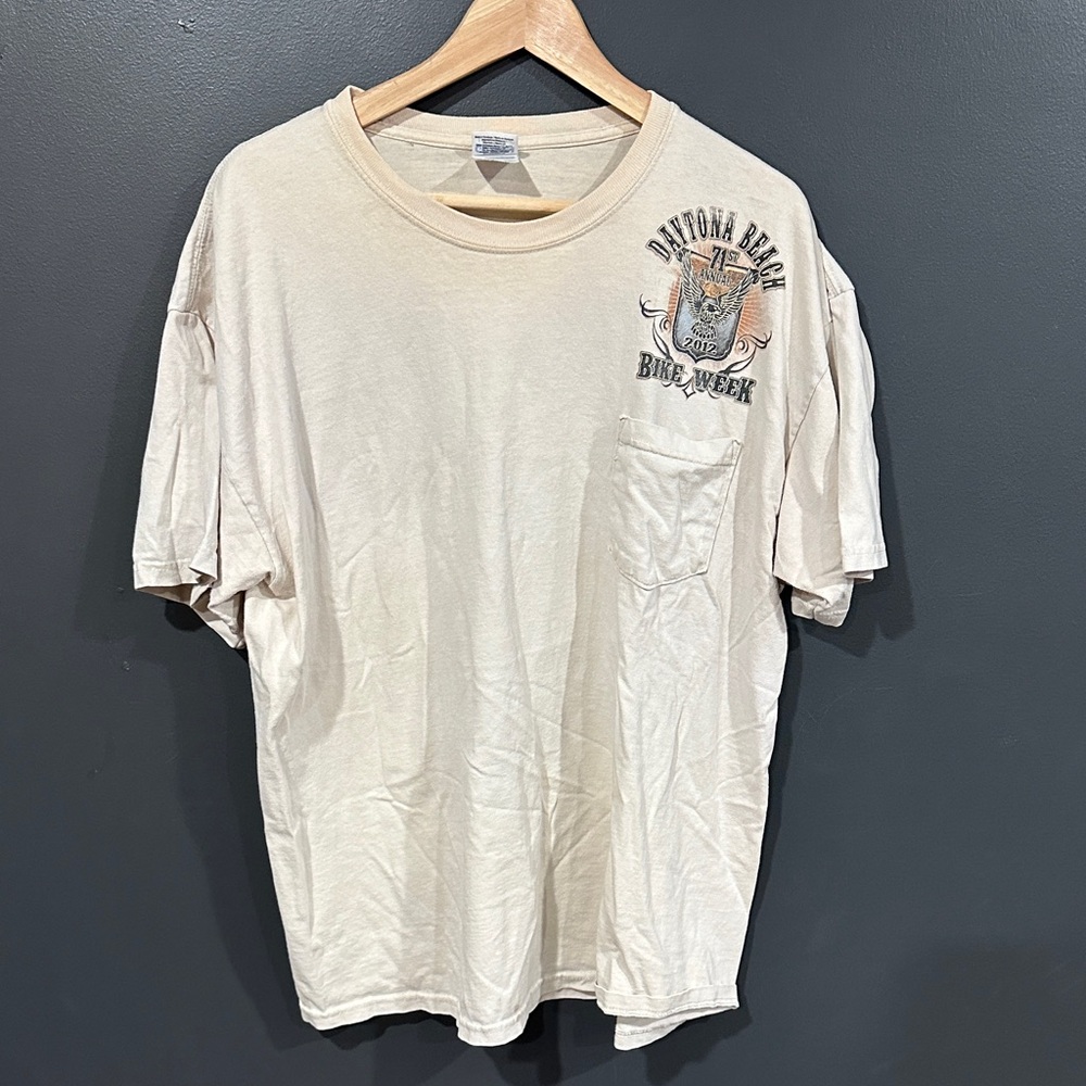 Cream Short-Sleeve Pocket T-Shirt